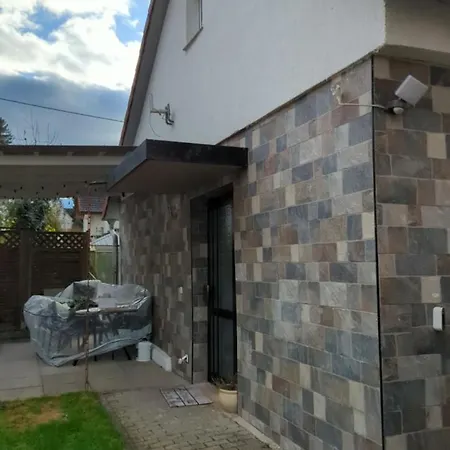 In , Freistehendes Haus アパート *